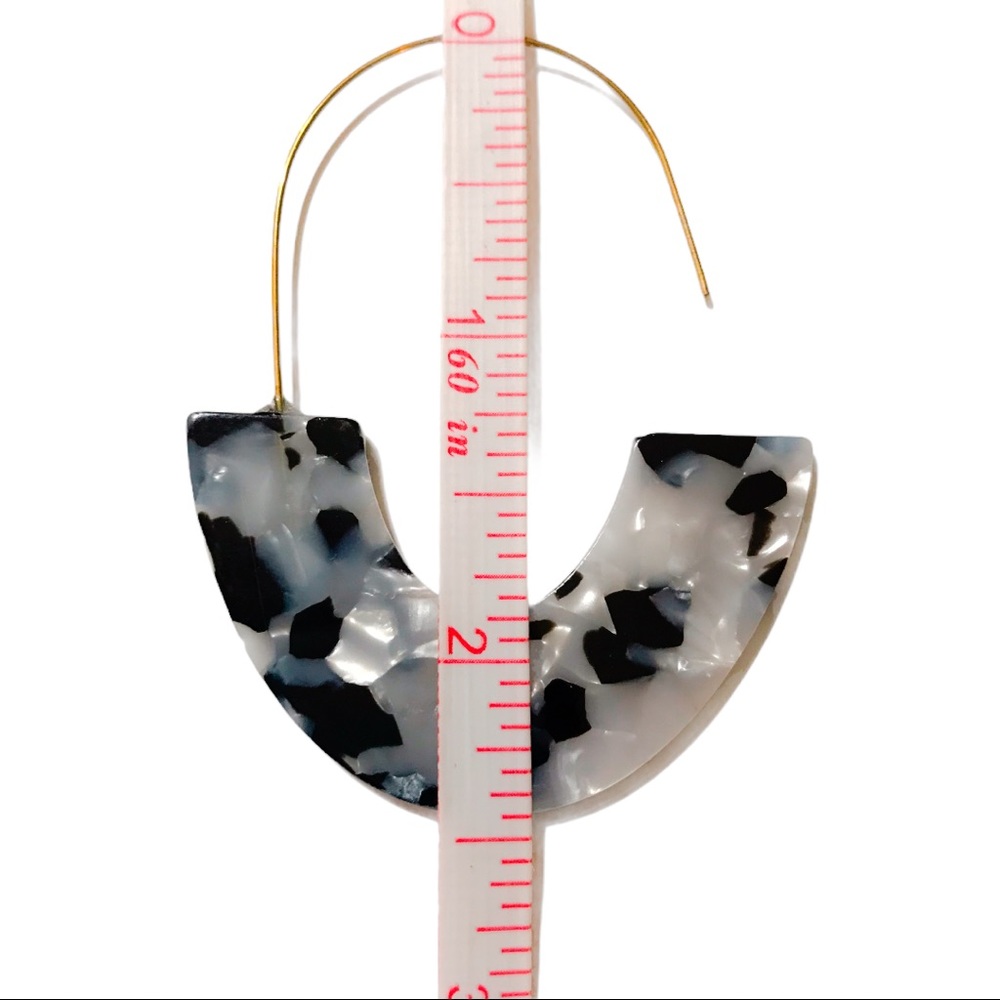 Black & White Acrylic Hoop Earrings - Picture 3 of 5